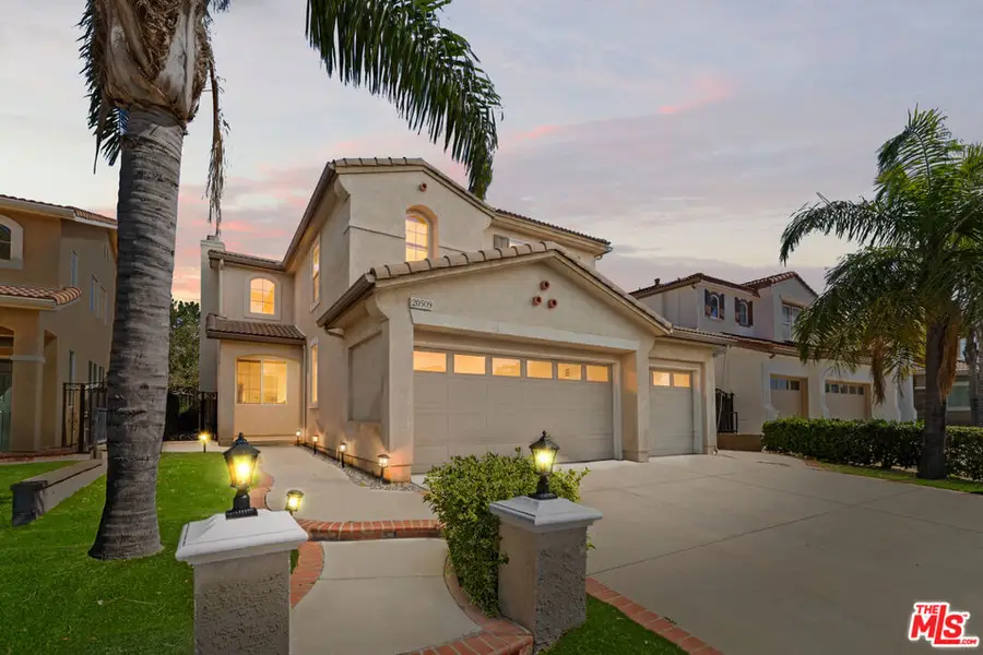 20509 Bergamo Way, Porter Ranch, CA 91326 - #2