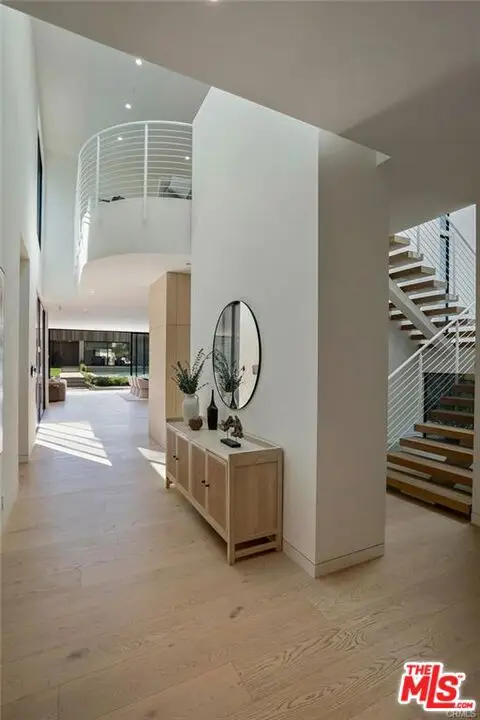 4939 Petit Avenue, Encino, CA 91436 - #2