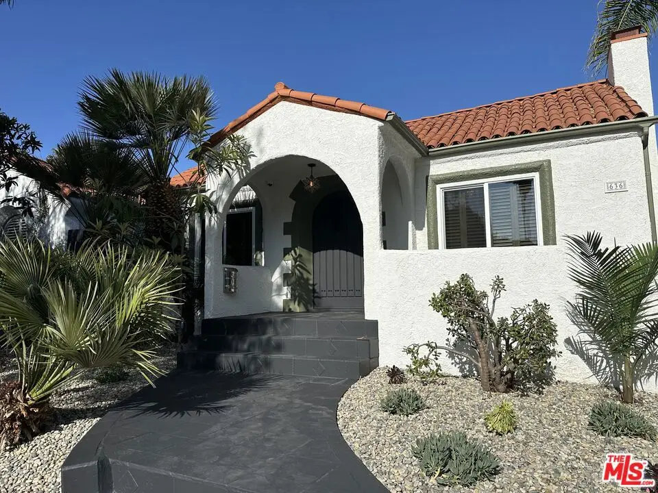 636 N Curson Avenue, Los Angeles, CA 90036 - #1
