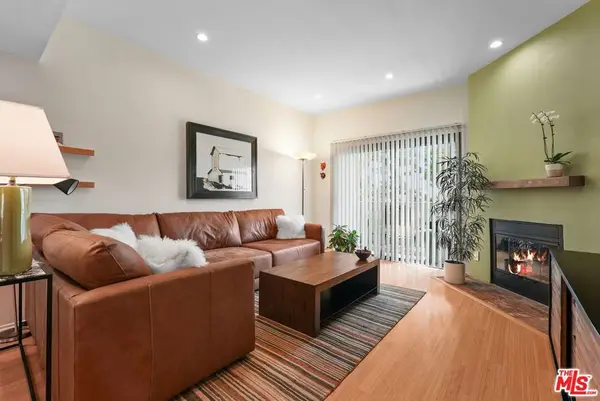 8160 Manitoba Street #113, Playa Del Rey, CA 90293