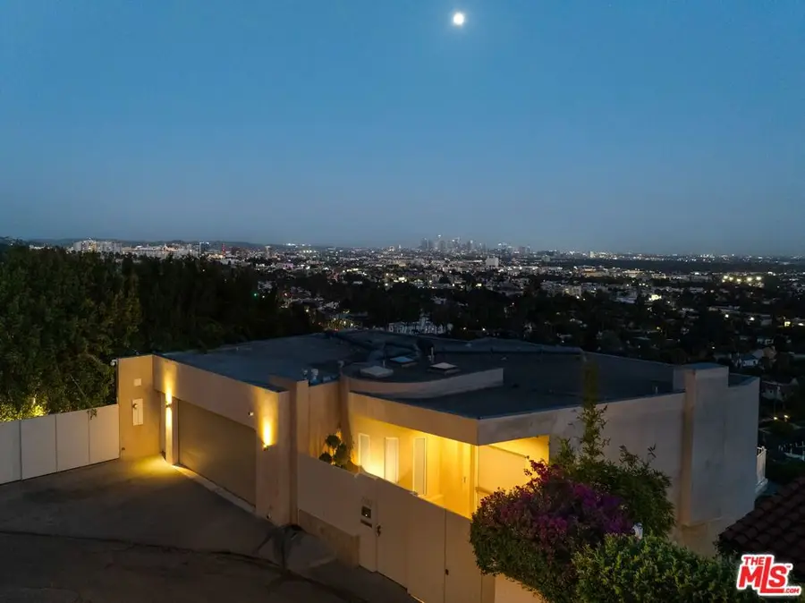 7882 Fareholm Drive, Los Angeles, CA 90046 - #2