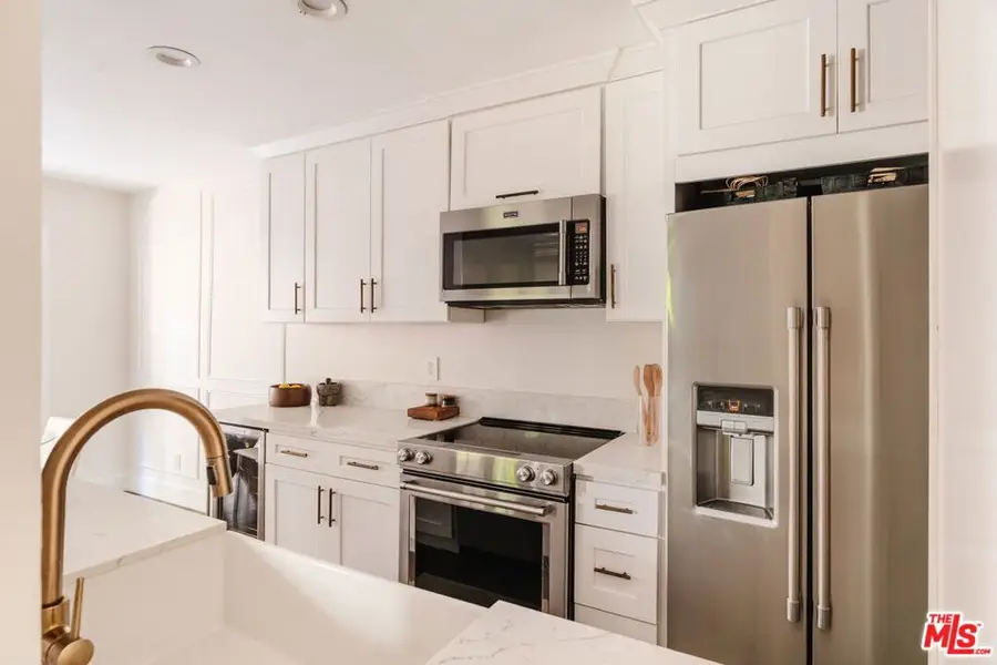 1010 Palm Avenue #106, West Hollywood, CA 90069 - #3