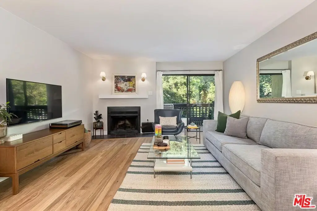 2018 Griffith Park Boulevard #215, Los Angeles, CA 90039 - #1