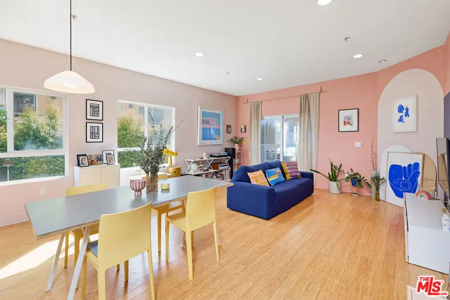 11831 Avon Way #202, Los Angeles, CA 90066 - #2
