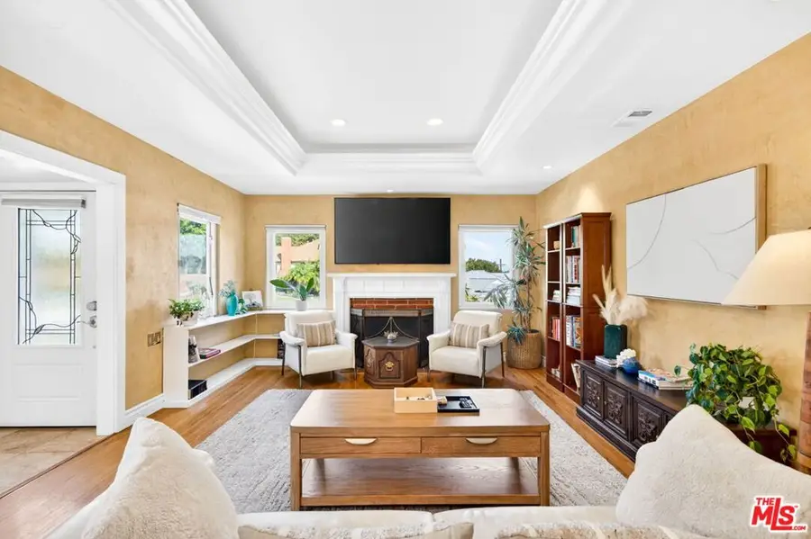 5910 W 77th Place, Los Angeles, CA 90045 - #2