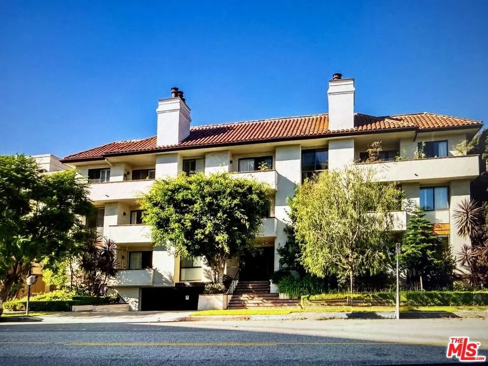 11755 Montana Avenue #201, Los Angeles, CA 90049 - #1