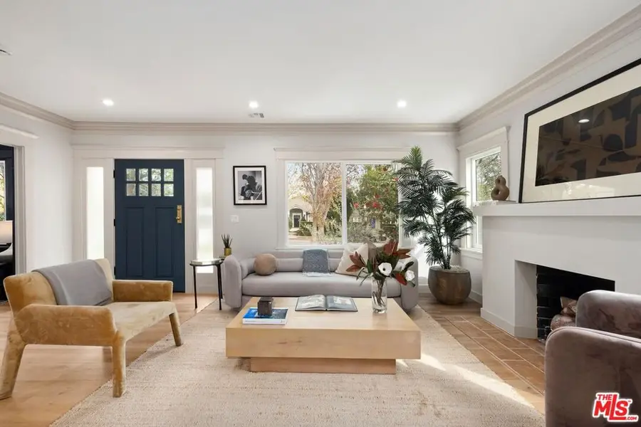 1337 N Orange Grove Avenue, West Hollywood, CA 90046 - #3