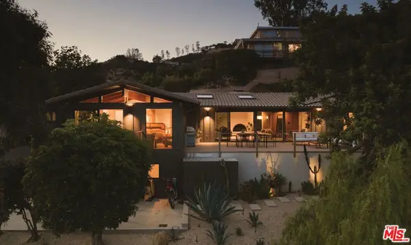 22910 Portage Circle Drive, Topanga, CA 90290