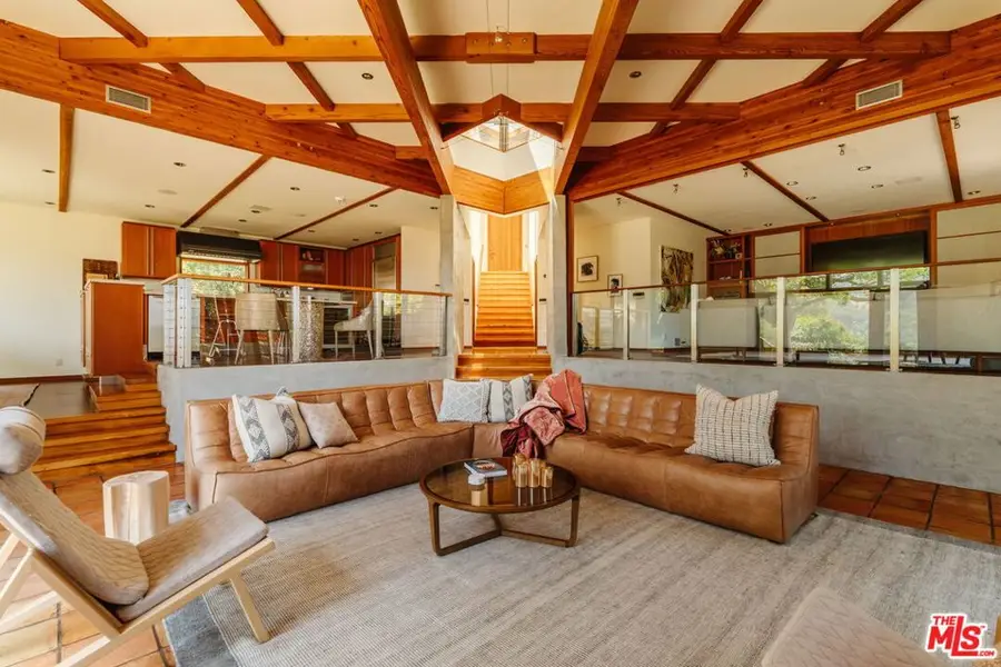 665 Sky Line Trail, Topanga, CA 90290 - #2