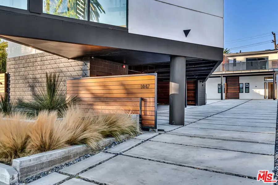 1447 11th Street, Santa Monica, CA 90401 - #2
