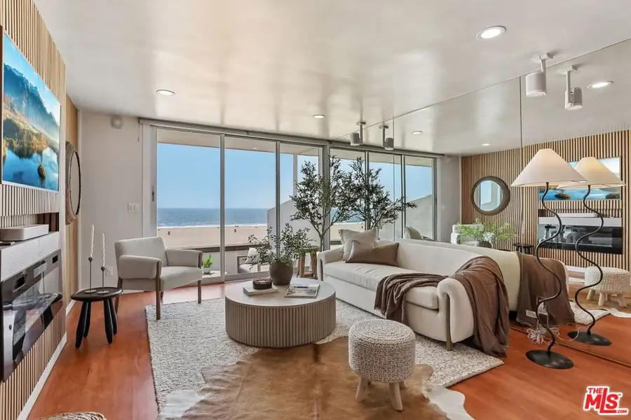 7 Fleet Street #203, Marina Del Rey, CA 90292 - #2