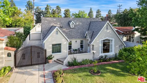 924 E Glenoaks Boulevard, Glendale, CA 91207