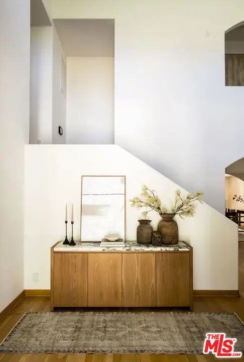 8040 Woodrow Wilson Drive, Los Angeles, CA 90046 - #2