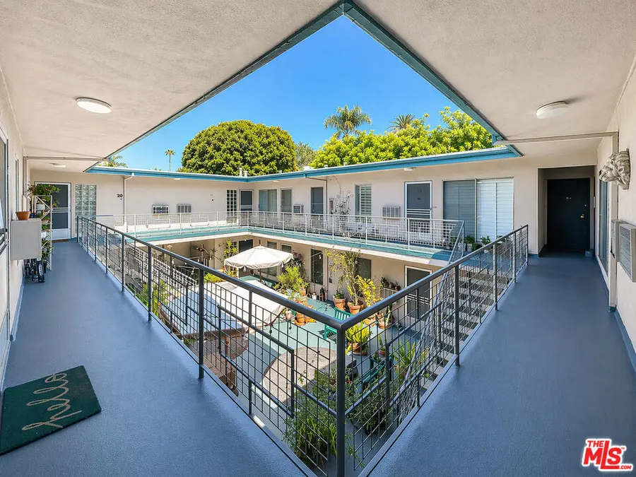 1152 N Poinsettia Place, West Hollywood, CA 90046 - #2