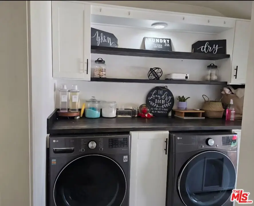 3807 W Clark Avenue, Burbank, CA 91505 - #3