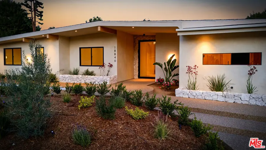 18840 La Amistad Place, Tarzana, CA 91356 - #3