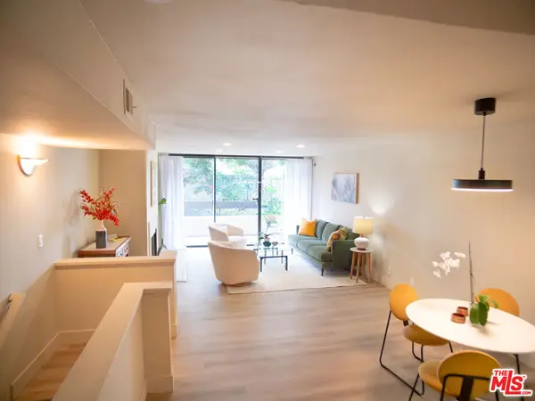 1900 Vine Street #214, Los Angeles, CA 90068