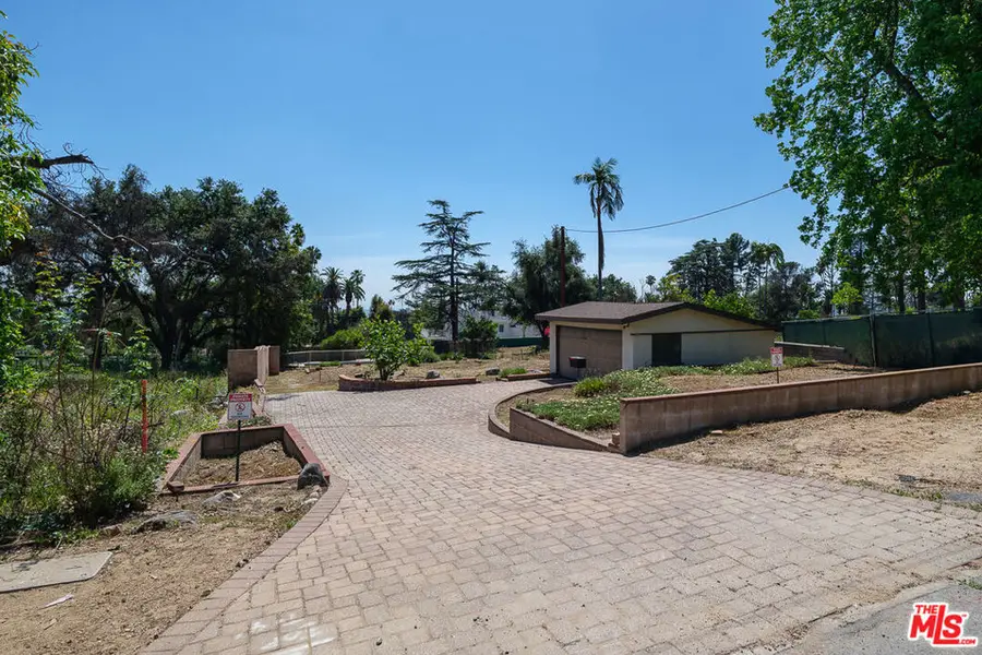 1212 E Palm Street, Altadena, CA 91001 - #2