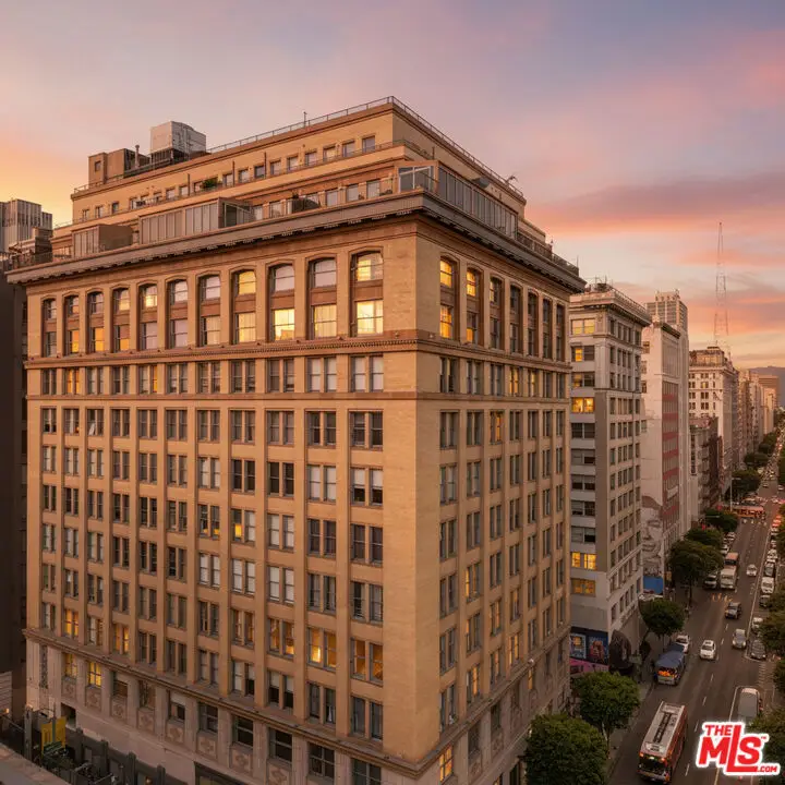 215 W 7th Street #602, Los Angeles, CA 90014 - #1