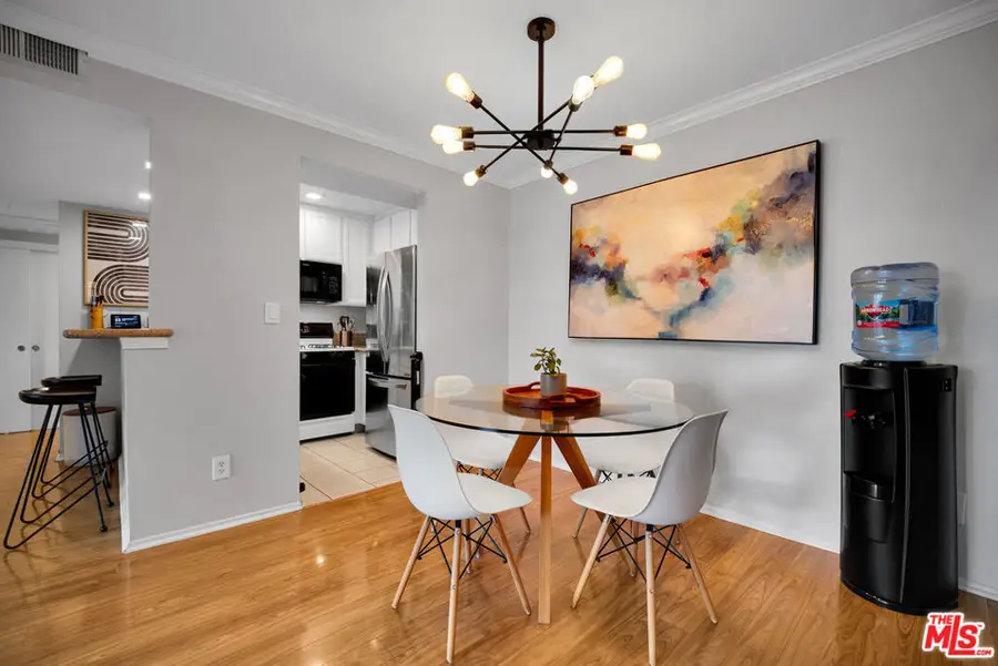 5325 Newcastle Avenue #207, Encino, CA 91316 - #2