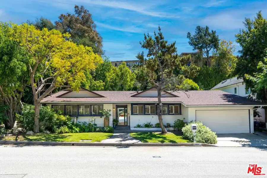 480 Tuallitan Road, Los Angeles, CA 90049 - #2