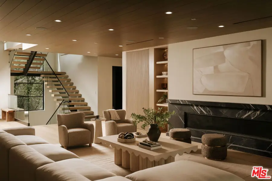 2878 Deep Canyon Drive, Beverly Hills, CA 90210 - #2