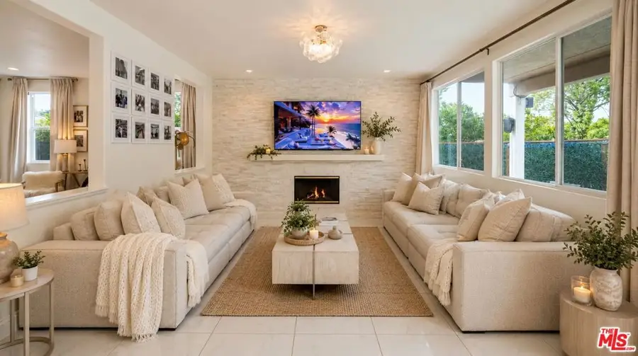 26518 Swan Lane, Canyon Country, CA 91387 - #2