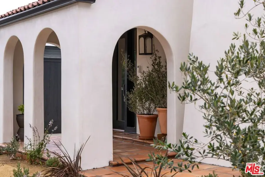 2101 Yosemite Drive, Los Angeles, CA 90041 - #2