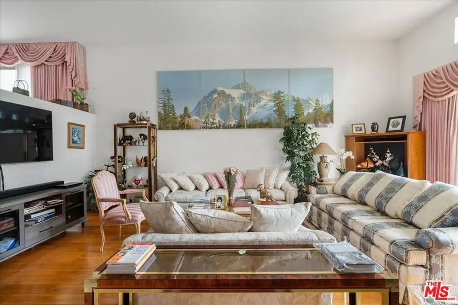 7307 Hannum Avenue, Culver City, CA 90230 - #3