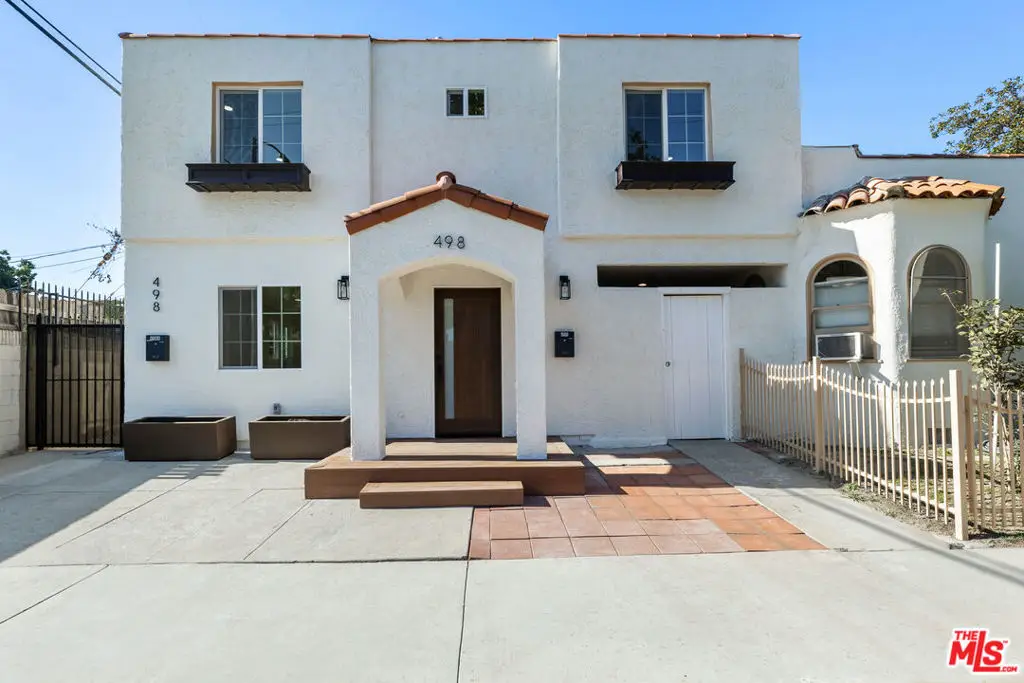 496 E 52nd Street, Long Beach, CA 90805 - #1