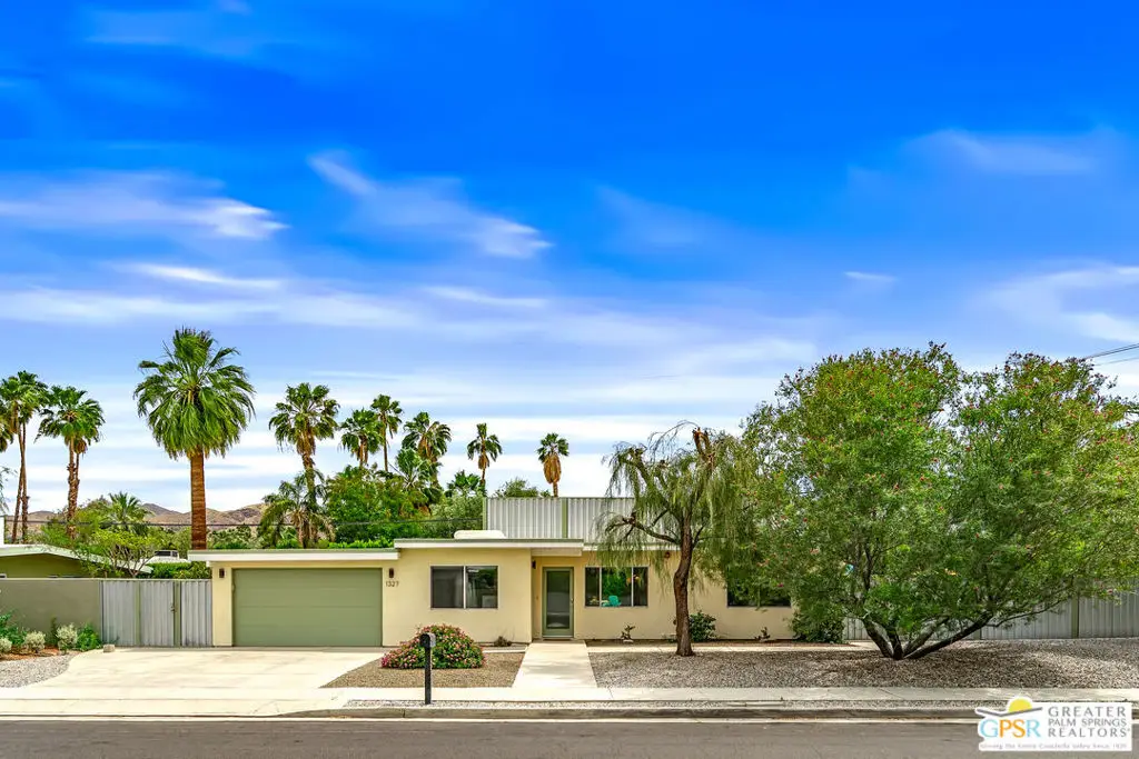 1327 E San Lucas Road, Palm Springs, CA 92264 - #1
