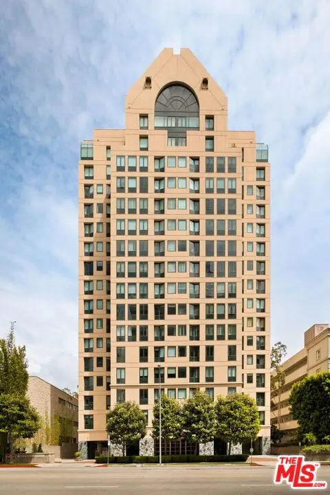 10520 Wilshire Boulevard #303, Los Angeles, CA 90024