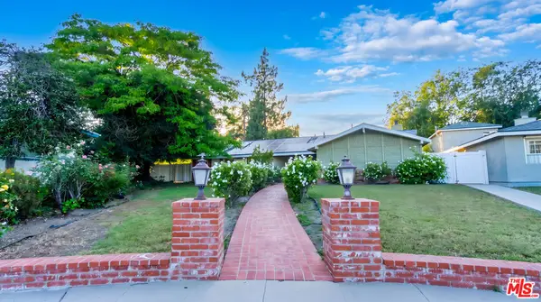 18445 Los Alimos Street, Porter Ranch, CA 91326