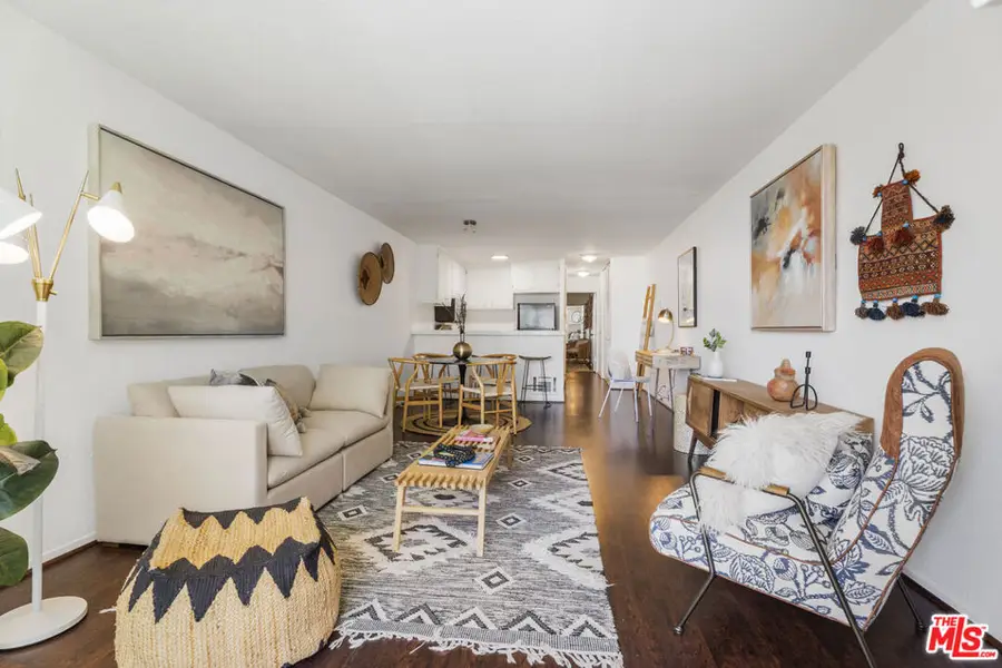 22 Navy Street #205, Venice, CA 90291 - #3