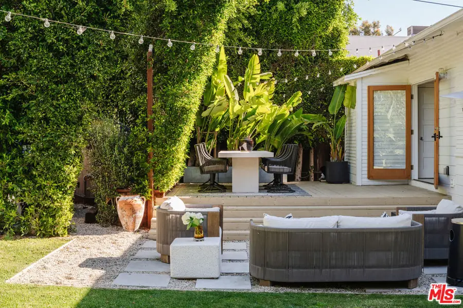 1163 Nelrose Avenue, Venice, CA 90291 - #3