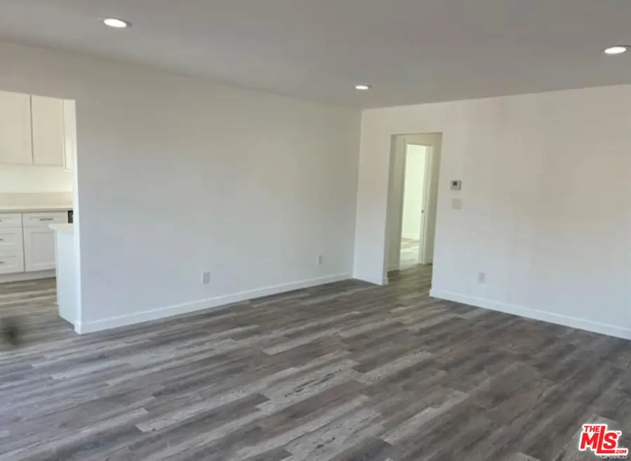 328 W Elm Street, Compton, CA 90220 - #3