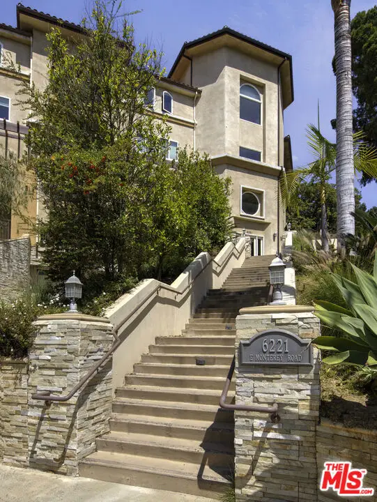 6221 Monterey Road #205, Los Angeles, CA 90042