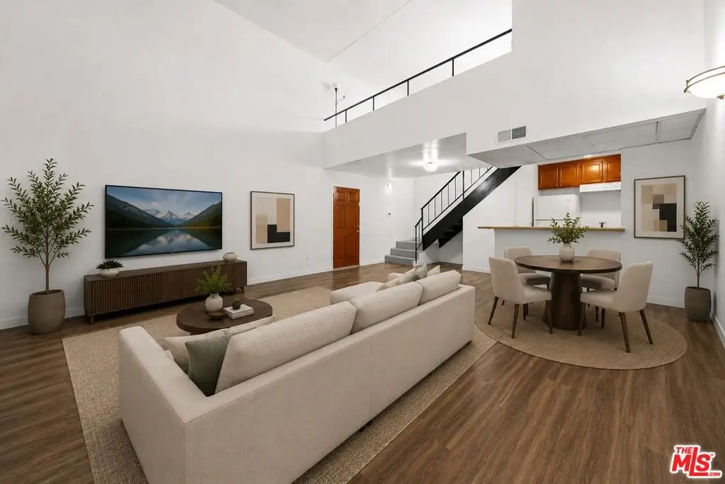18645 Hatteras Street #285, Tarzana, CA 91356 - #1