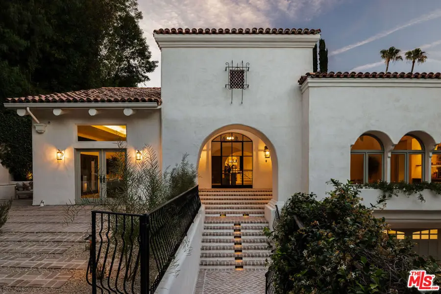 17647 Belinda Street, Encino, CA 91316 - #2