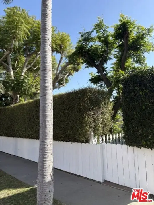 1527 W Centinela Avenue #D, Santa Monica, CA 90404 - #2