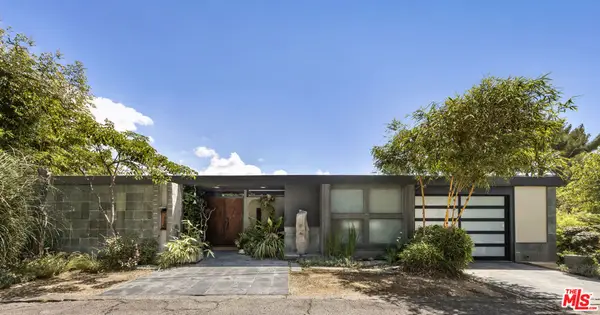 6190 Temple Hill Drive, Los Angeles, CA 90068