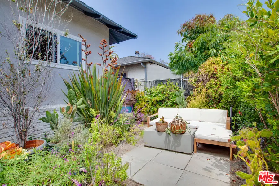 403 Brooks Avenue, Venice, CA 90291 - #3