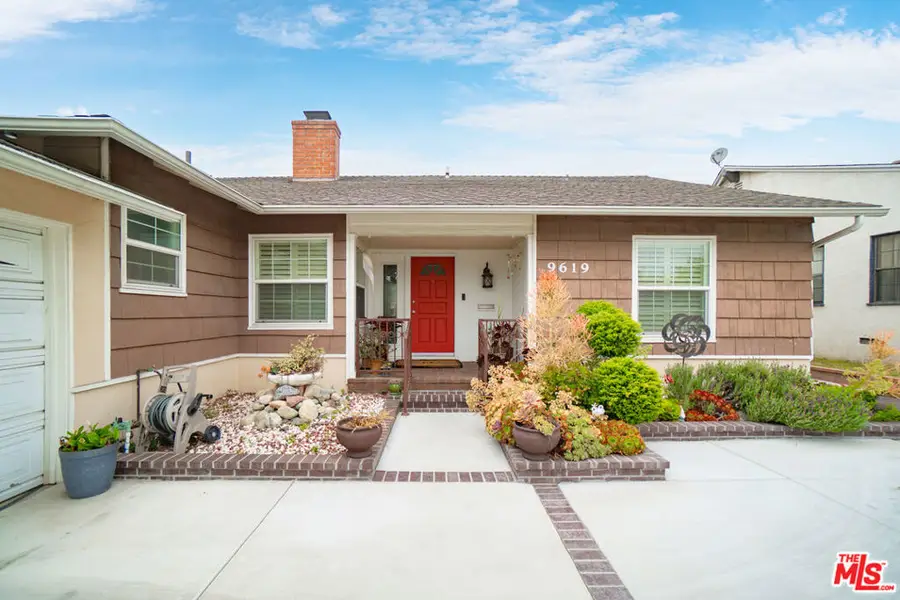 9619 S 11th Avenue, Inglewood, CA 90305 - #3