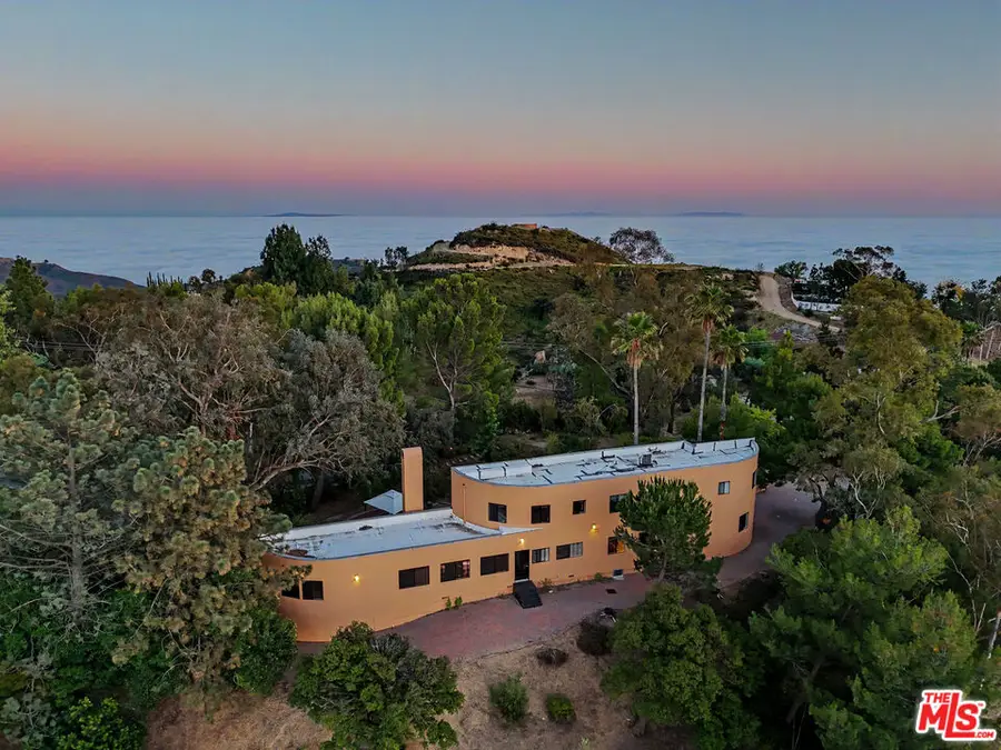 22067 Saddle Peak Road, Topanga, CA 90290 - #2