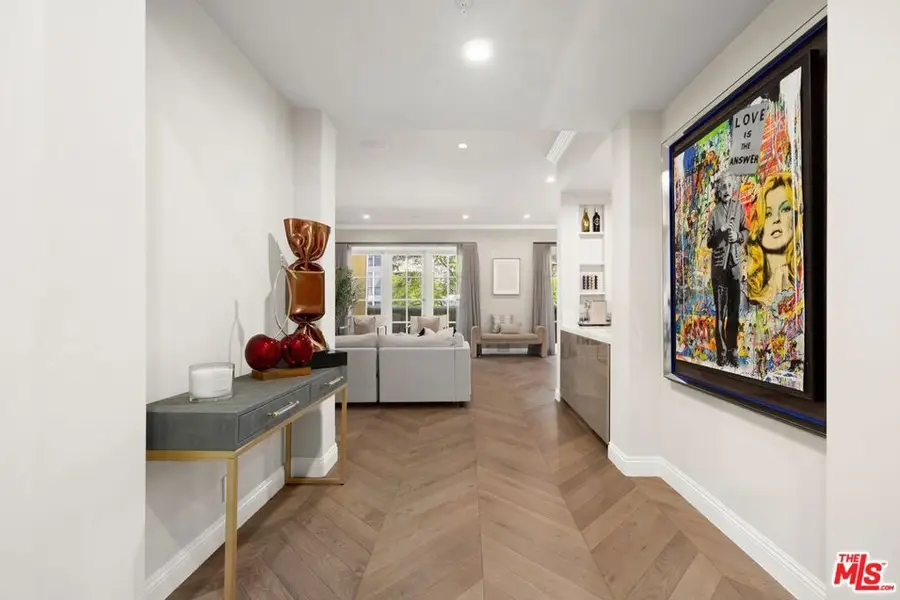11500 San Vicente Boulevard #202, Los Angeles, CA 90049 - #2