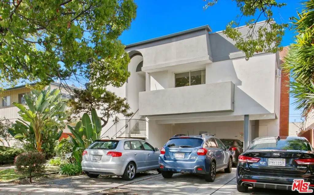 3735 Mentone Avenue, Los Angeles, CA 90034 - #1
