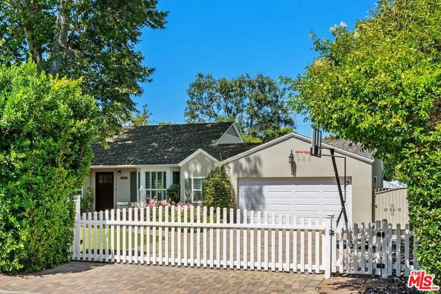 5836 Hillview Park Avenue, Van Nuys, CA 91401 - #2