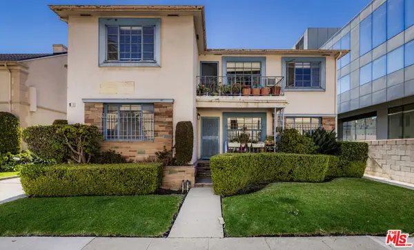 215 S Tower Drive #D, Beverly Hills, CA 90211