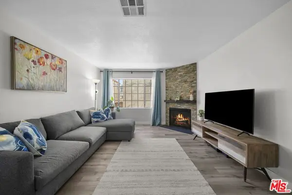 7658 Topanga Canyon Boulevard #113, Canoga Park, CA 91304