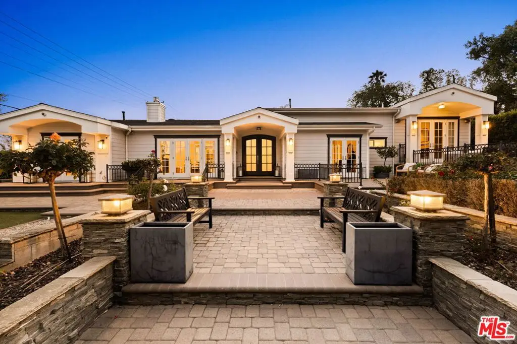 4801 La Canada Boulevard, La Canada Flintridge, CA 91011 - #1